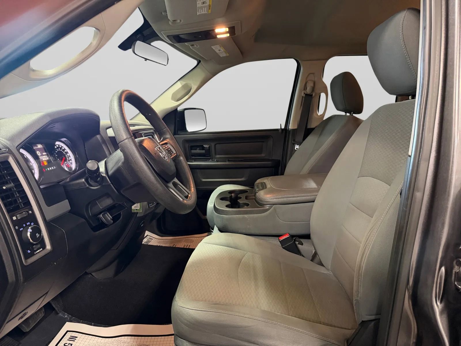 Used 2019 RAM 1500 Express image 15