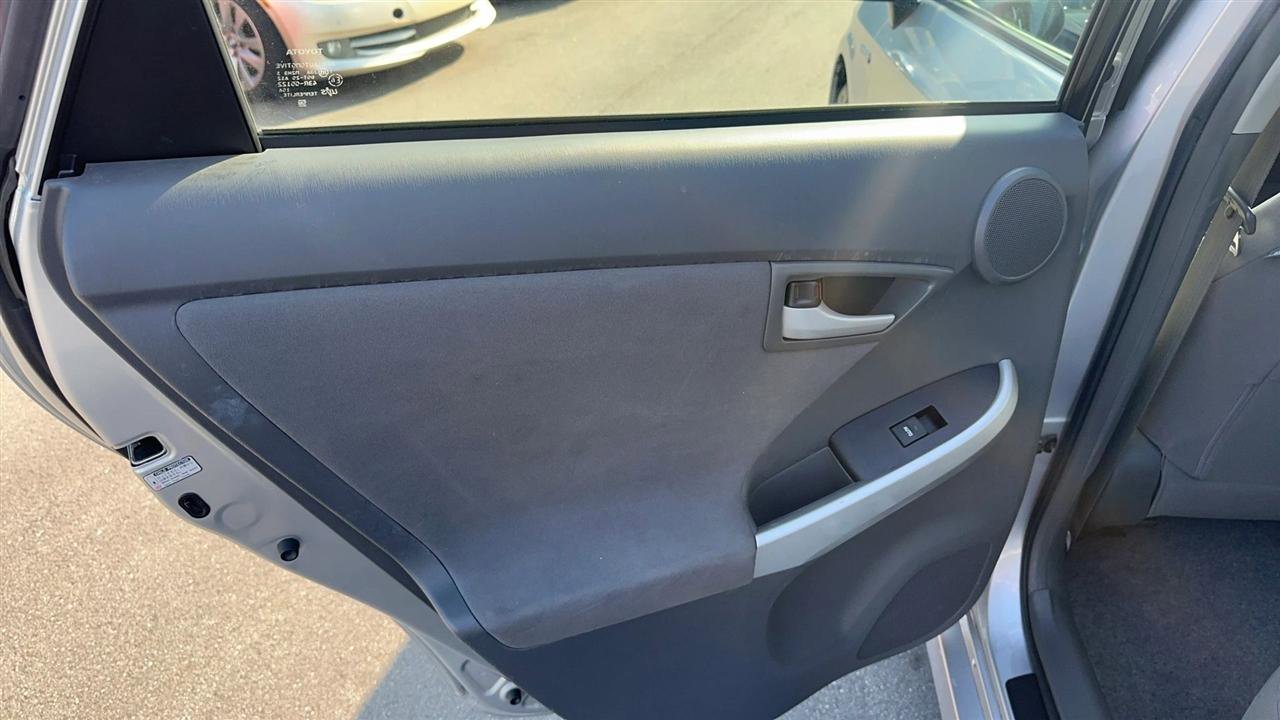 Used 2010 Toyota Prius Two FWD image 31