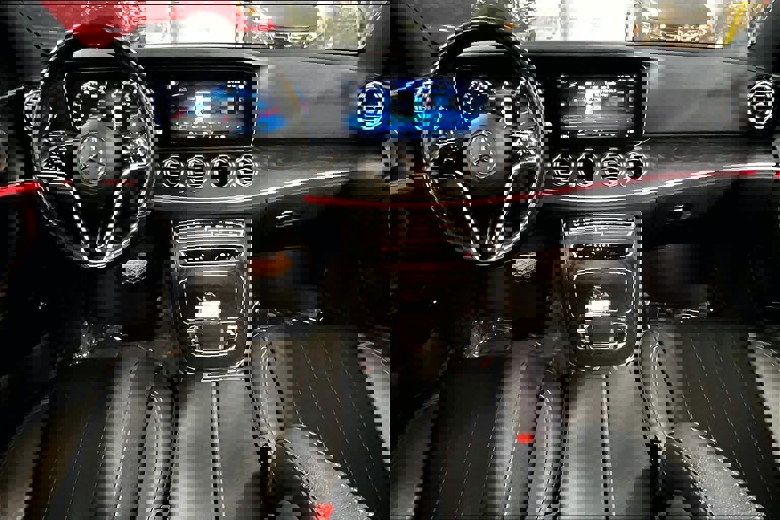 Used 2022 Mercedes-Benz E 350 Sedan image 16