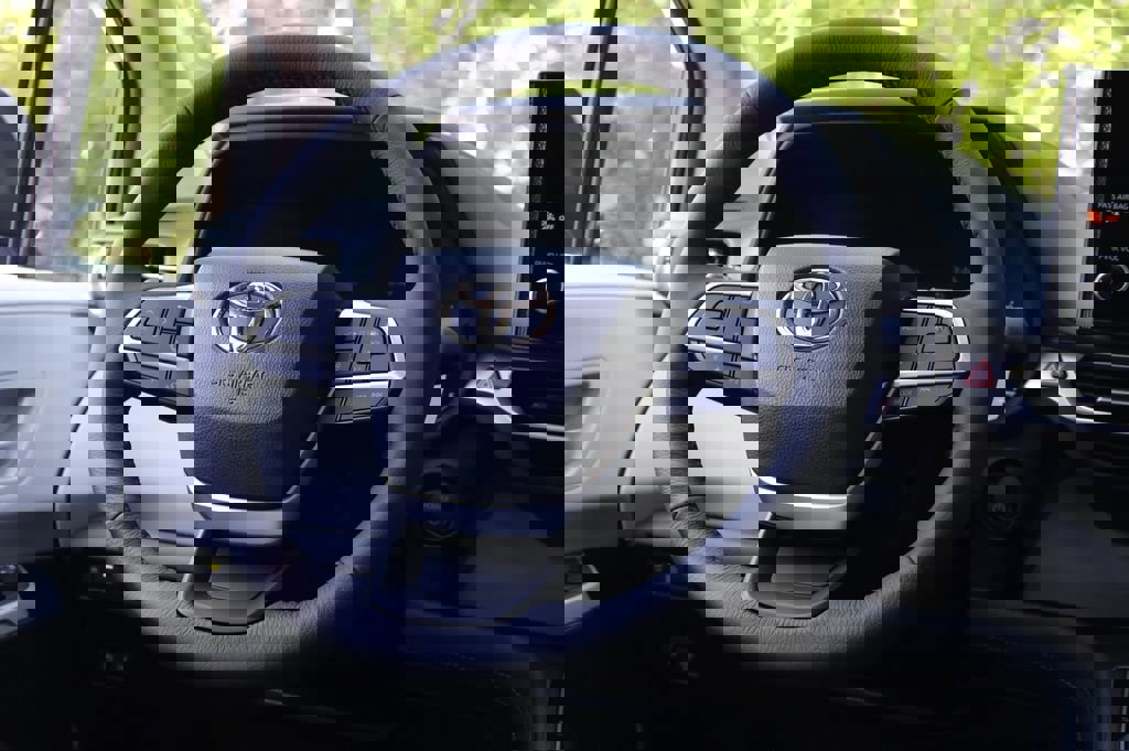 New 2026 Toyota Sienna XLE image 5