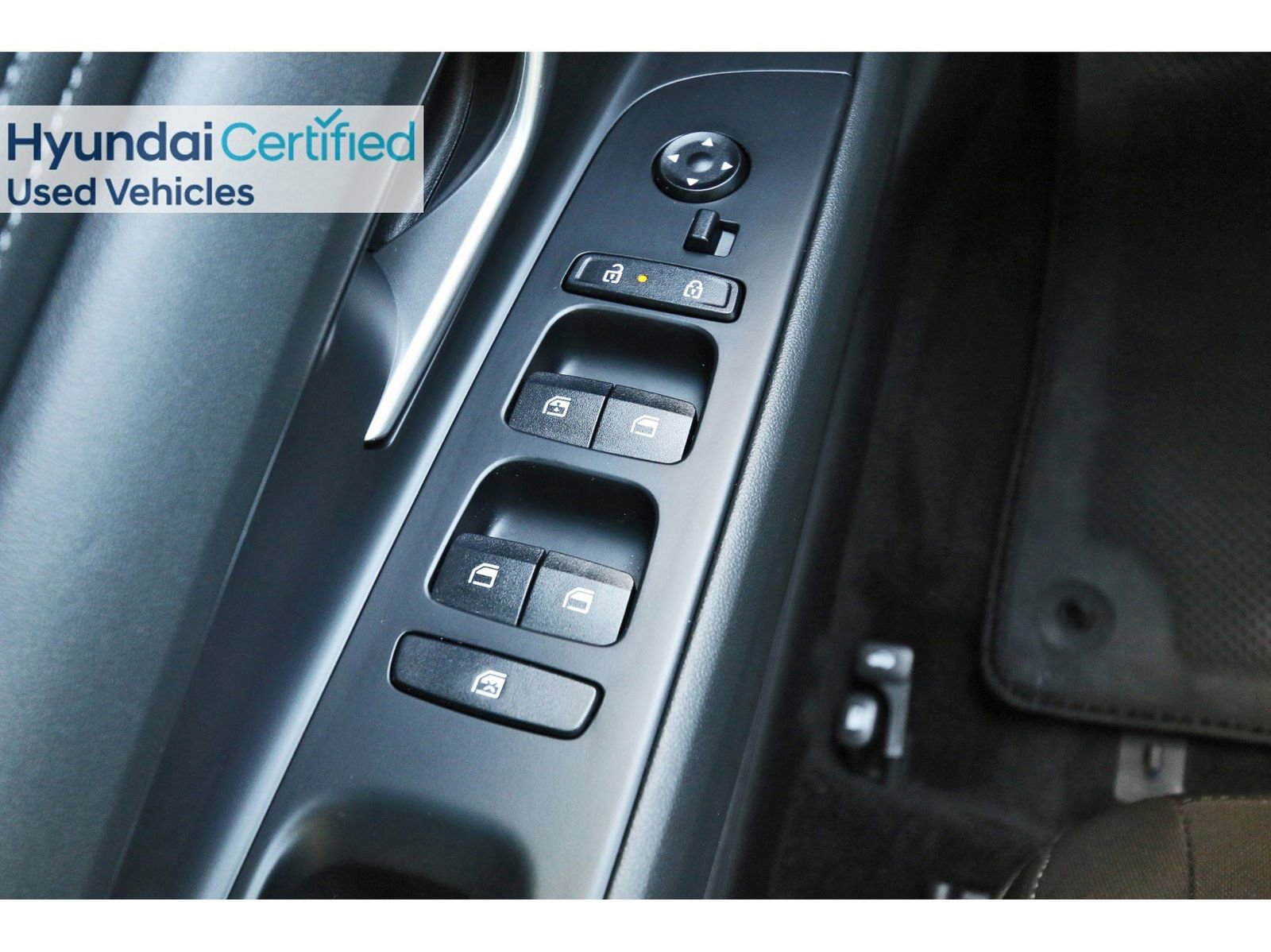 Certified 2025 Hyundai Elantra SEL image 23