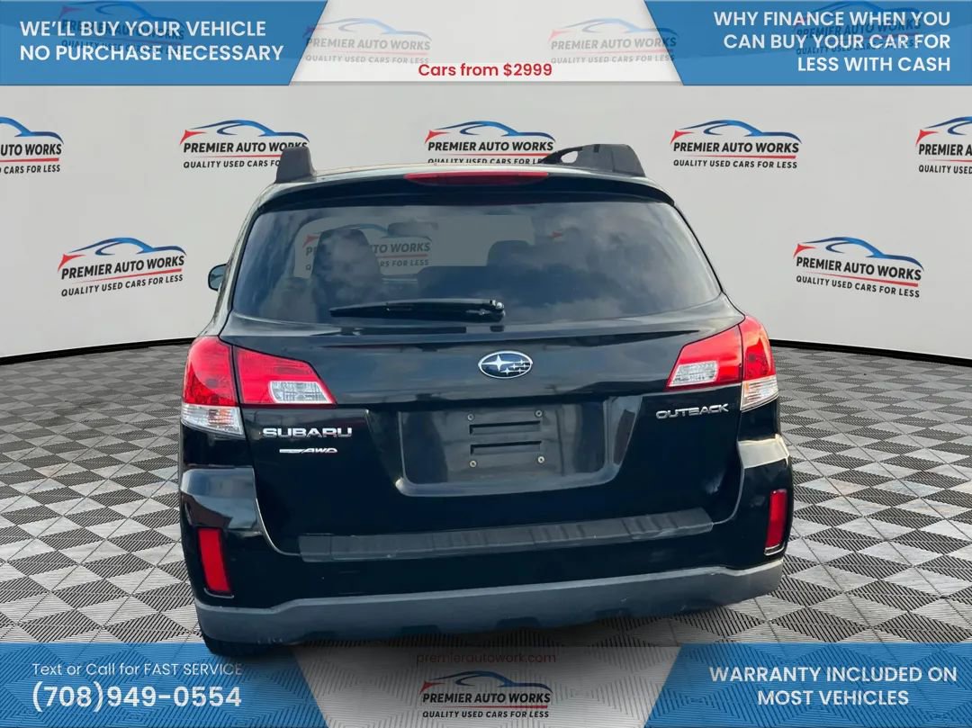 Used 2013 Subaru Outback 2.5i Premium AWD/4WD image 5