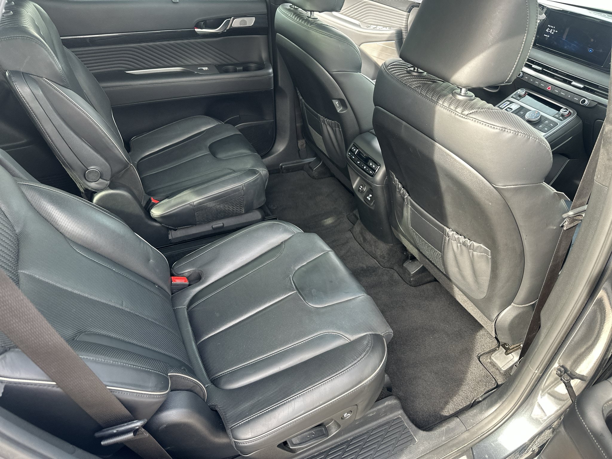 Used 2024 Hyundai Palisade Calligraphy AWD/4WD image 21