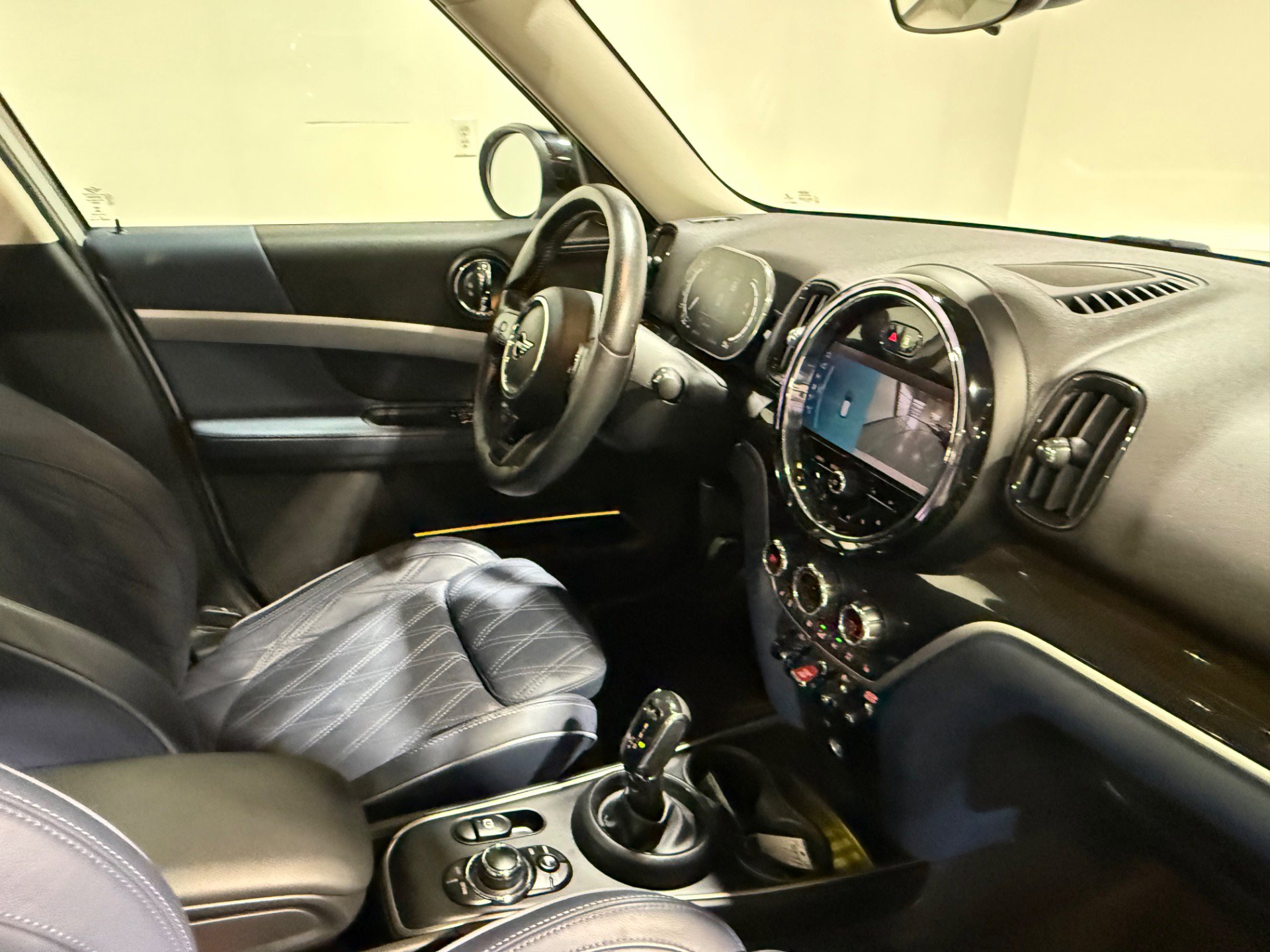 Used 2023 MINI Cooper Countryman S w/ Signature Upholstery Package image 42