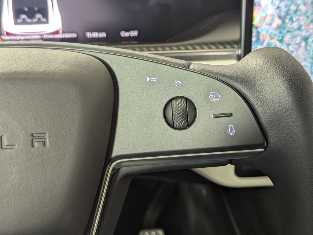 Used 2022 Tesla Model X Plaid image 40