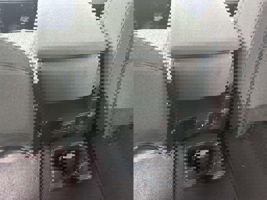 Used 2023 Ford F150 XLT image 12