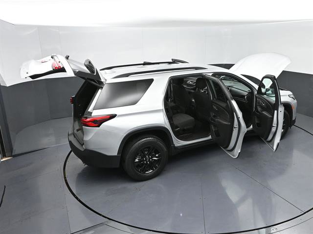 Used 2022 Chevrolet Traverse LT FWD image 54