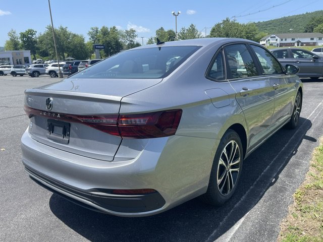 New 2026 Volkswagen Jetta Sport FWD image 2
