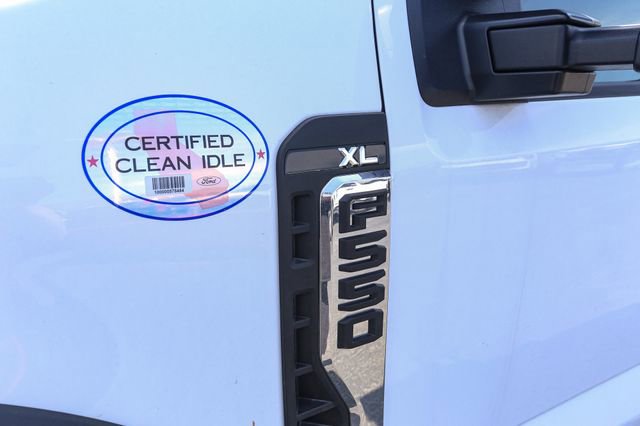 New 2026 Ford F550 4x4 Supercab Super Duty image 7
