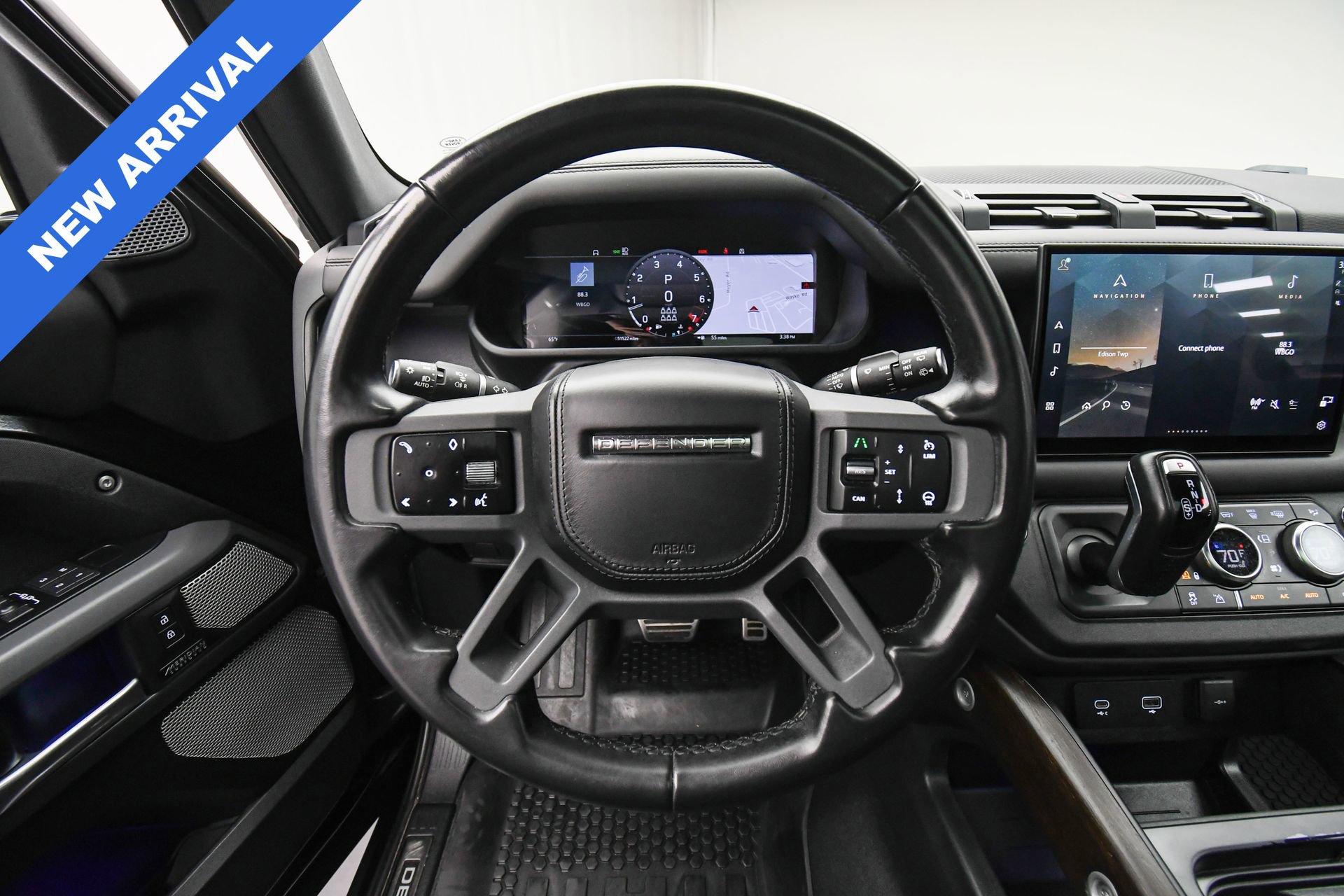 Used 2023 Land Rover Defender 130 X image 14