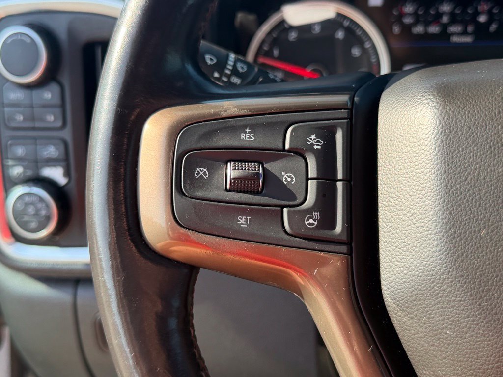 Used 2019 Chevrolet Silverado 1500 High Country w/ High Country Premium Package AWD/4WD image 19