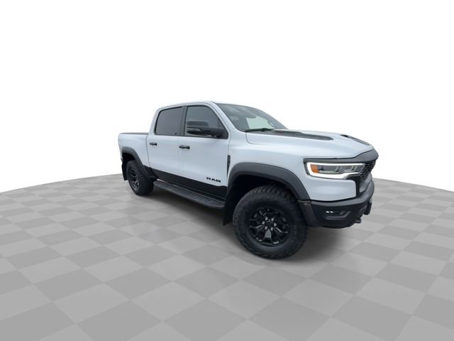 Used 2025 RAM 1500 RHO video 2
