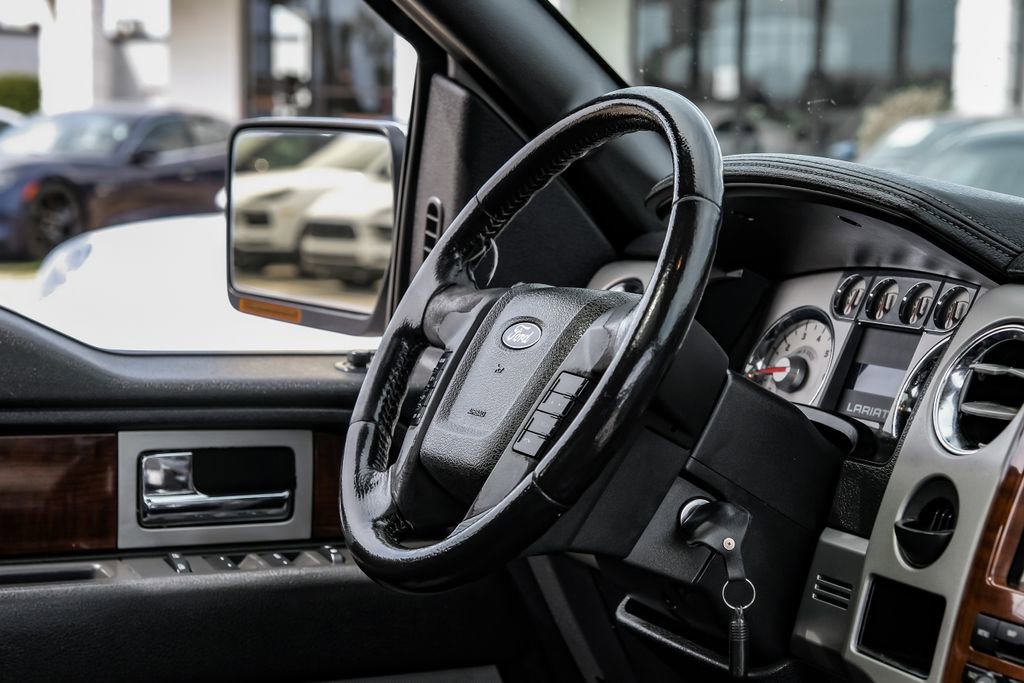 Used 2010 Ford F150 Lariat RWD image 12
