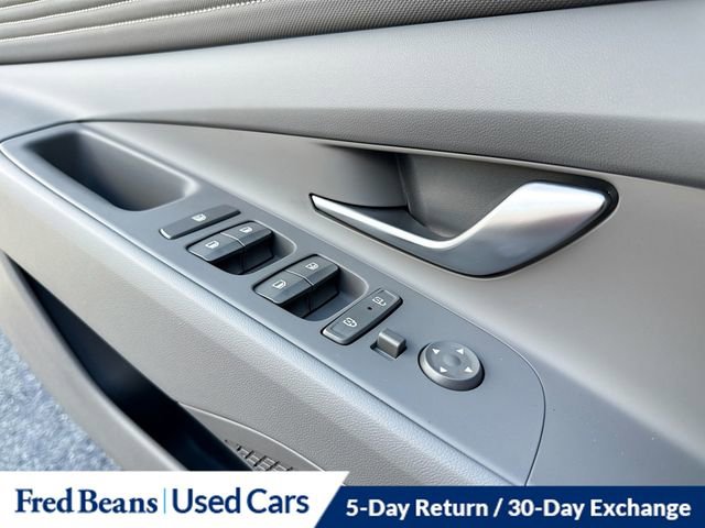 Used 2025 Hyundai Elantra Sport image 18