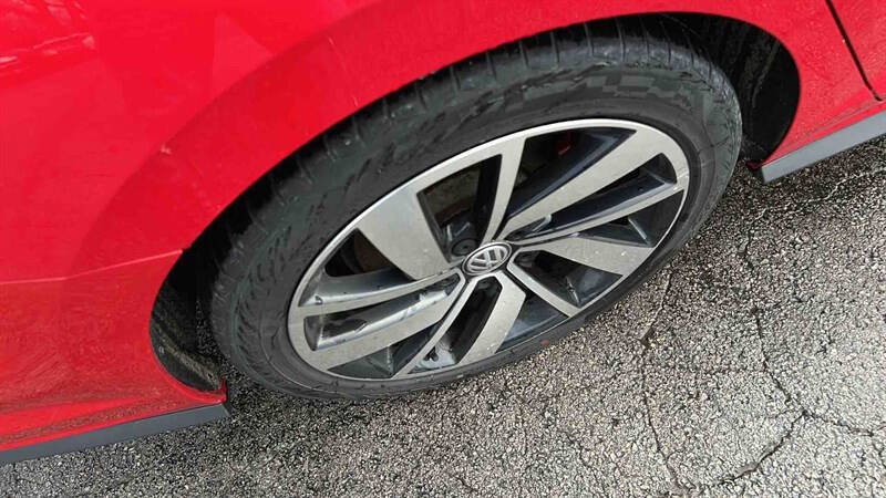 Used 2019 Volkswagen Jetta GLI image 8