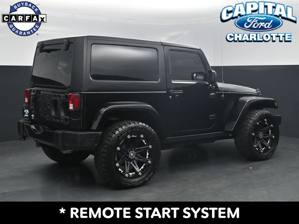 Used 2017 Jeep Wrangler Sahara w/ Connectivity Group AWD/4WD image 7