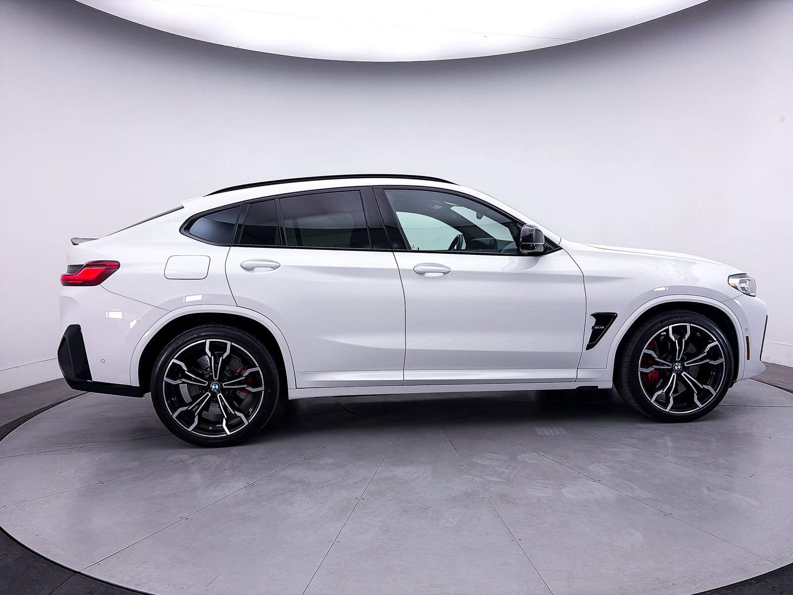 Used 2024 BMW X4 M w/ Competition Package AWD/4WD image 47