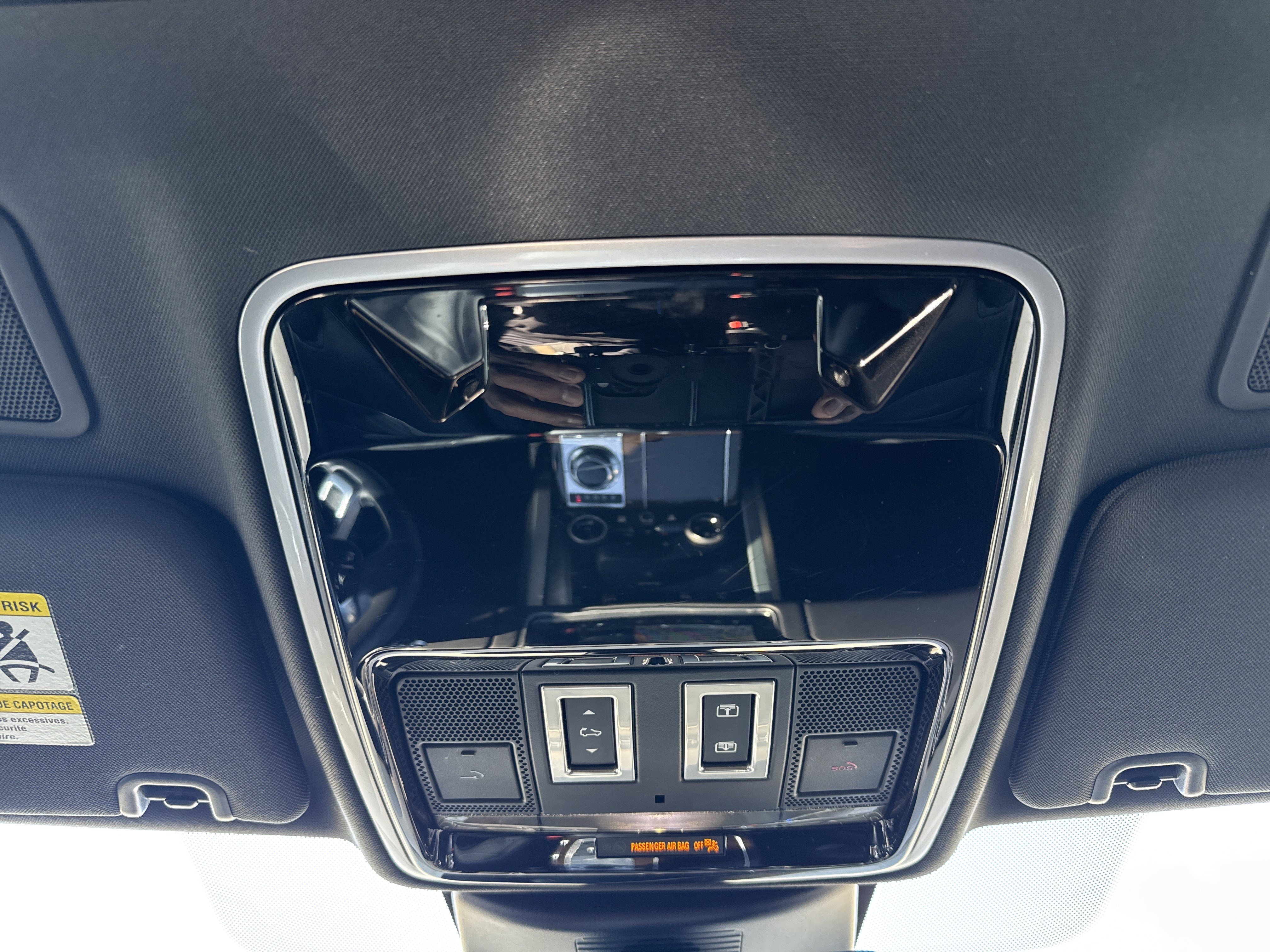 Used 2021 Land Rover Range Rover image 27