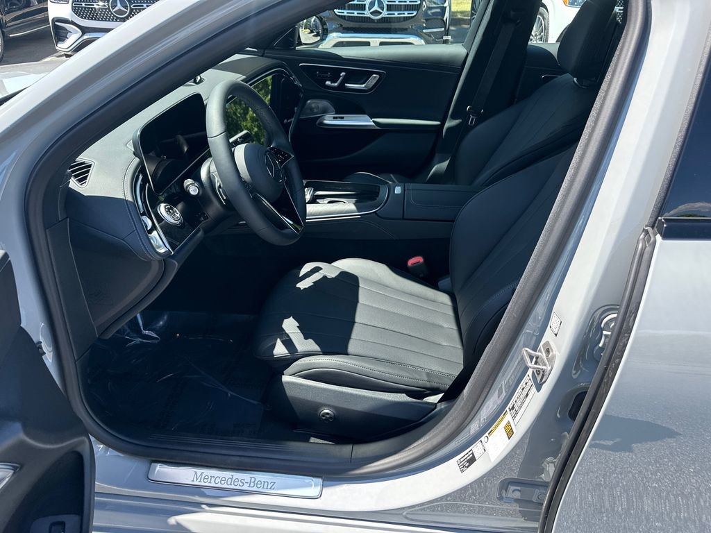 New 2026 Mercedes-Benz E 450 4MATIC Sedan image 9