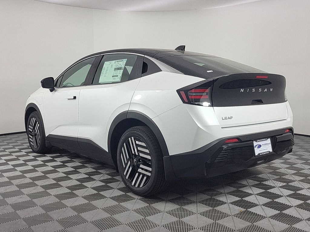 New 2026 Nissan Leaf SV+ w/ Floor Mat Package (SV+) image 3