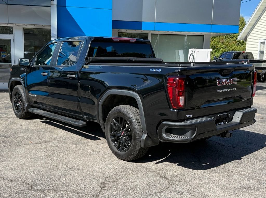 Used 2024 GMC Sierra 1500 Pro w/ Graphite Edition AWD/4WD image 7