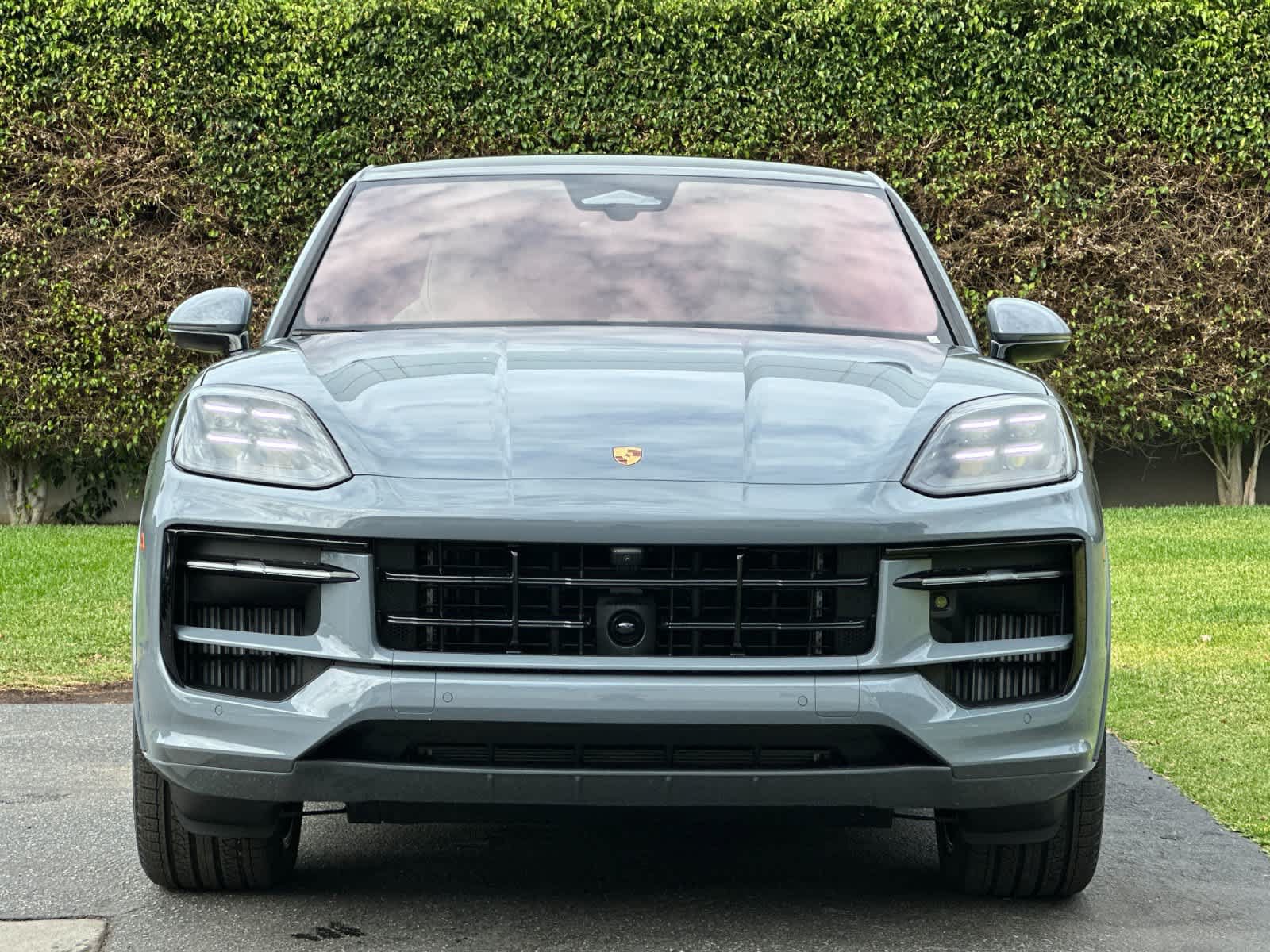 New 2026 Porsche Cayenne GTS AWD/4WD image 11