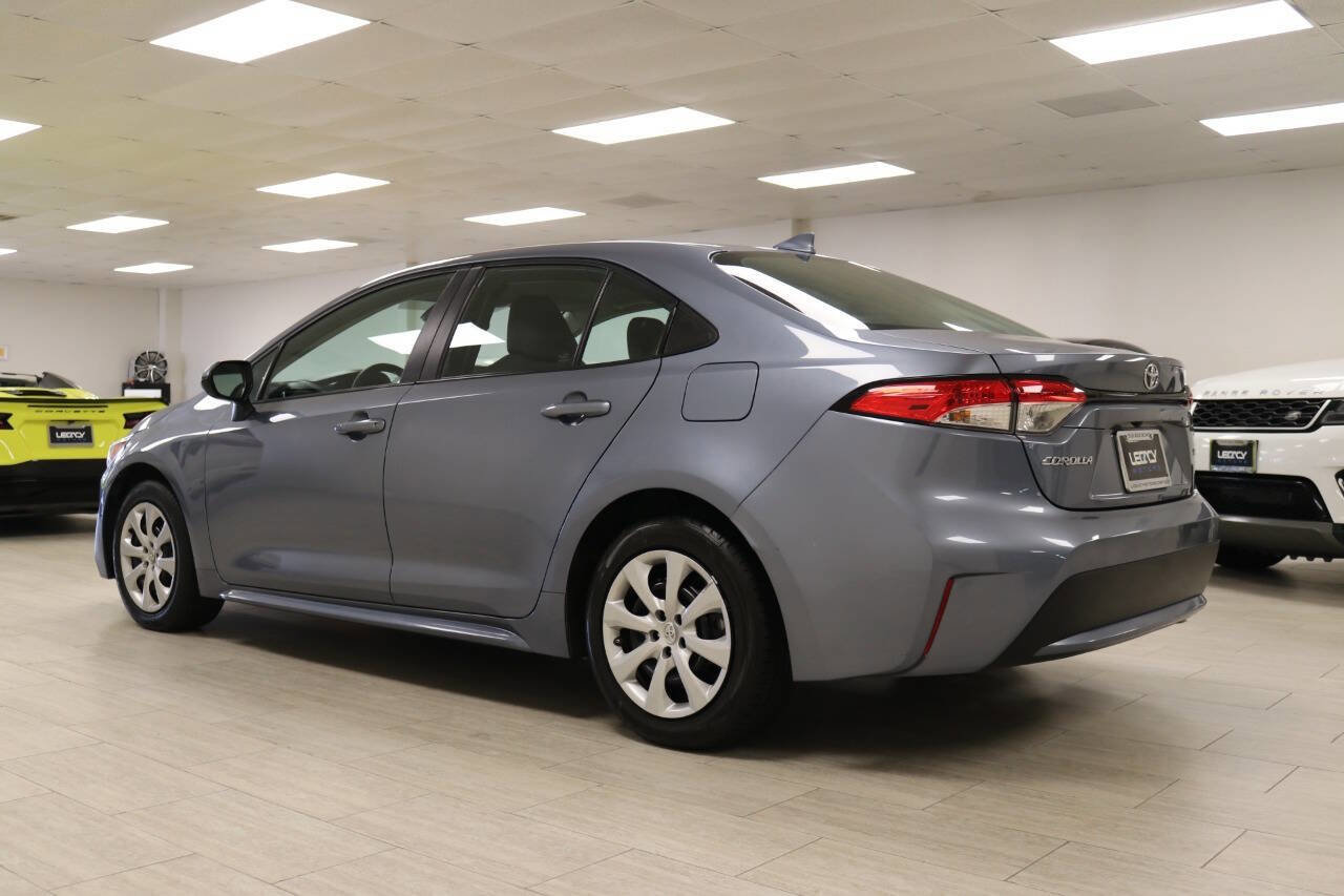 Used 2022 Toyota Corolla LE image 9