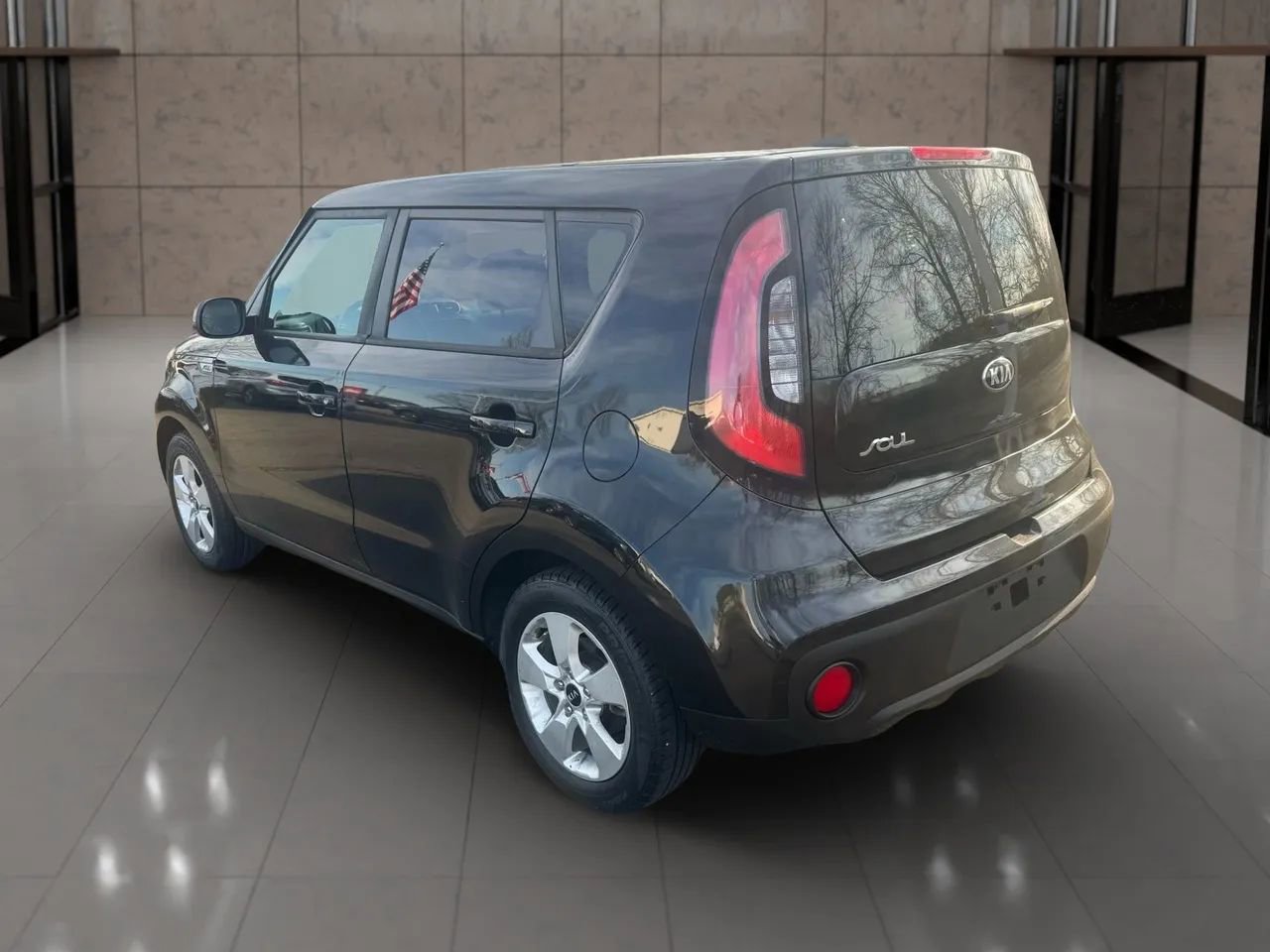 Used 2017 Kia Soul image 4