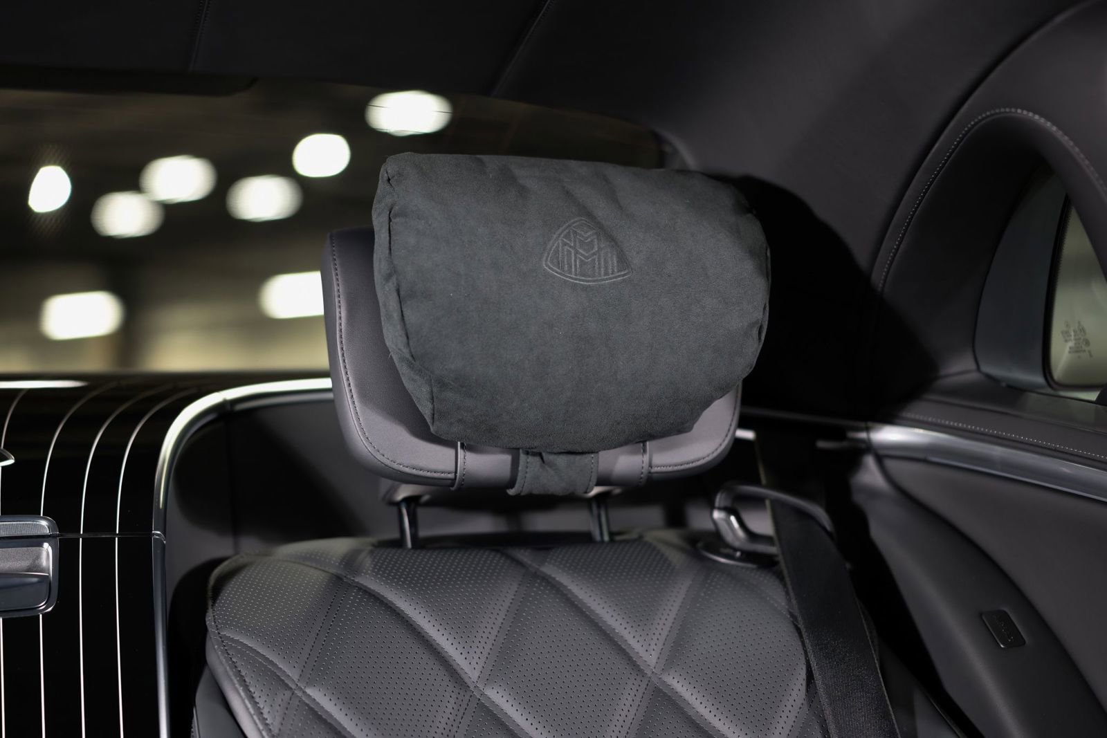 Used 2024 Mercedes-Benz Maybach S 580 4MATIC image 36