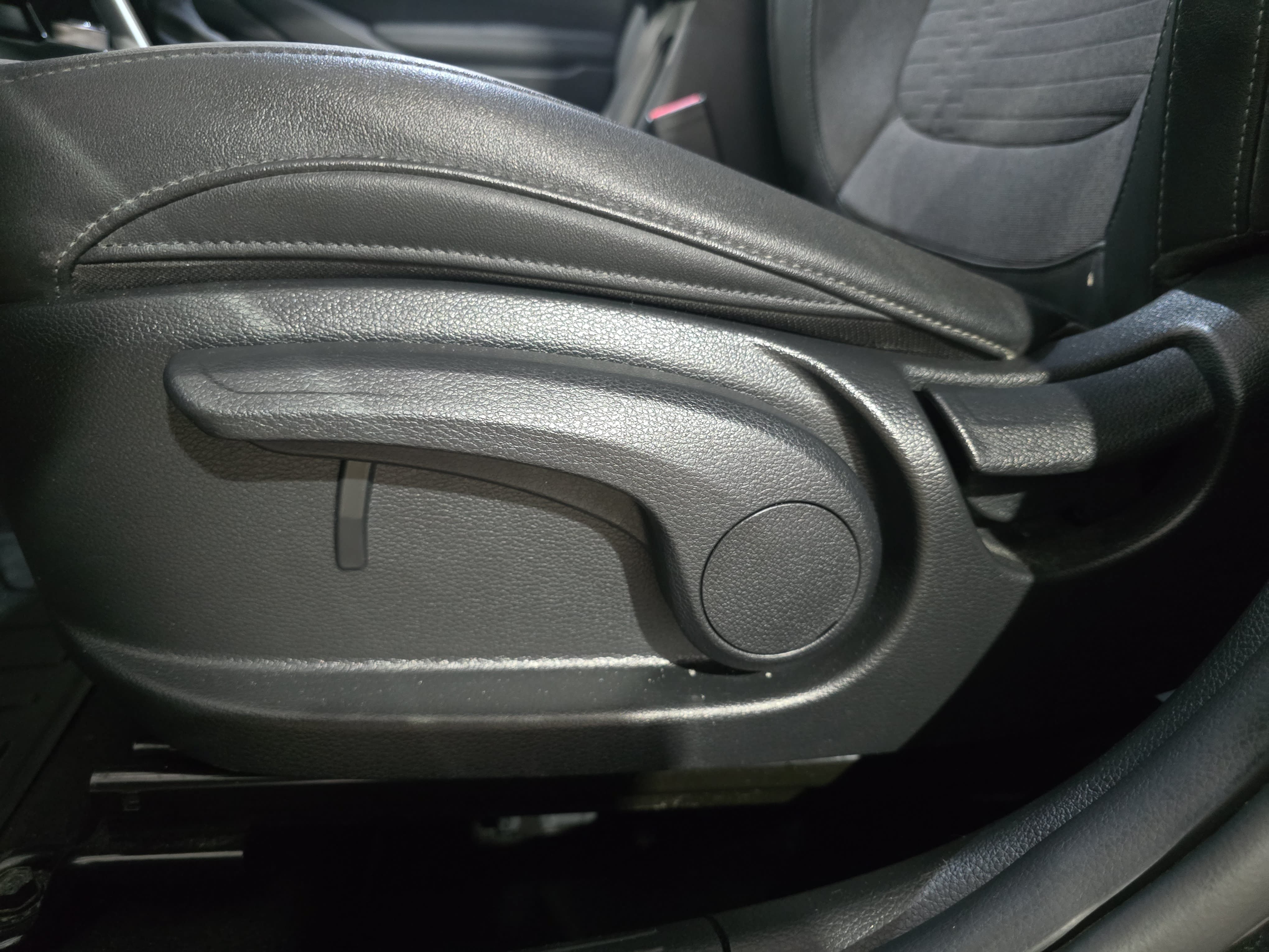 Used 2023 Kia Seltos Nightfall Edition AWD/4WD image 26