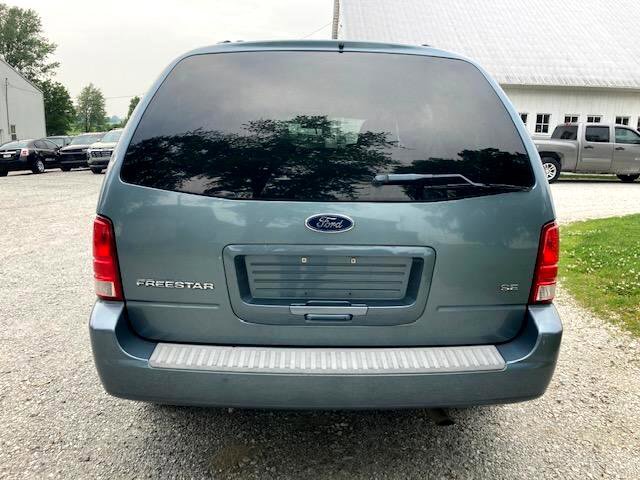 Used 2004 Ford Freestar SE image 4