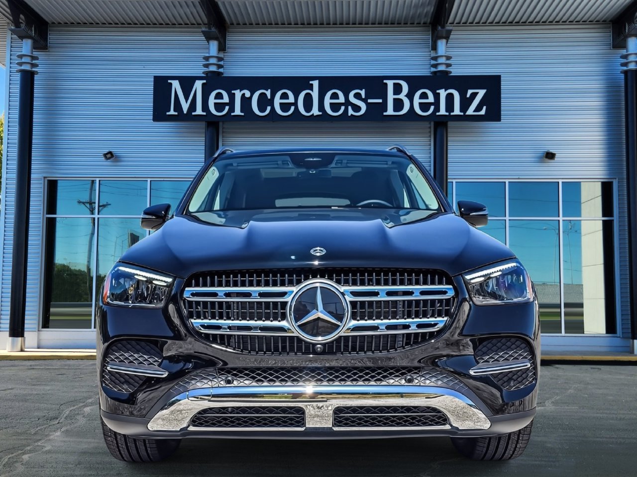 New 2026 Mercedes-Benz GLE 350 4MATIC image 2