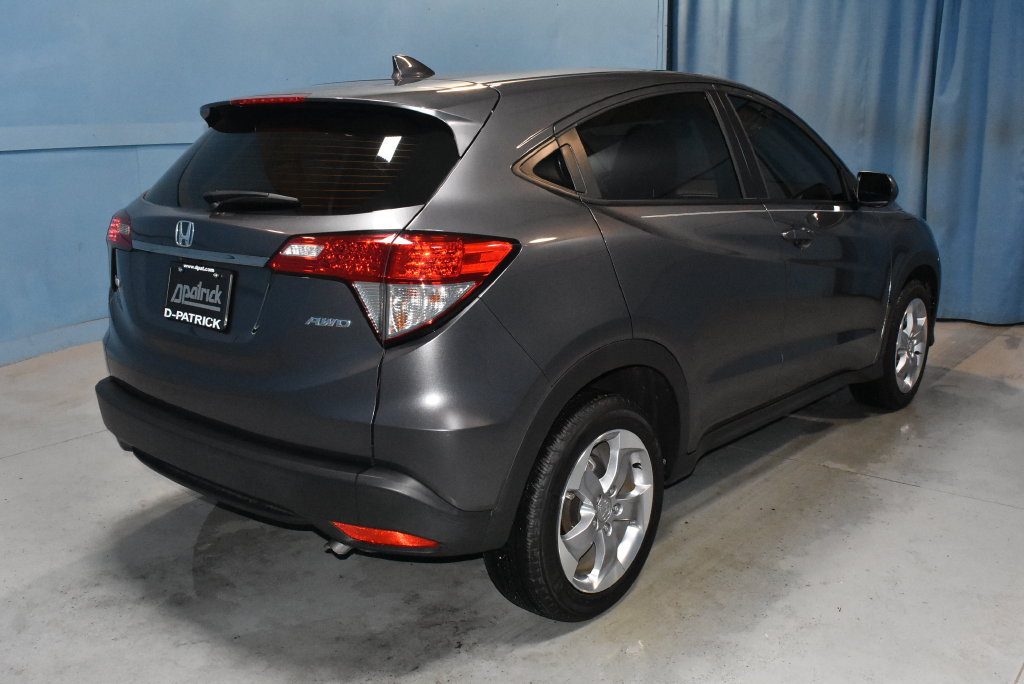 Used 2022 Honda HR-V LX image 26