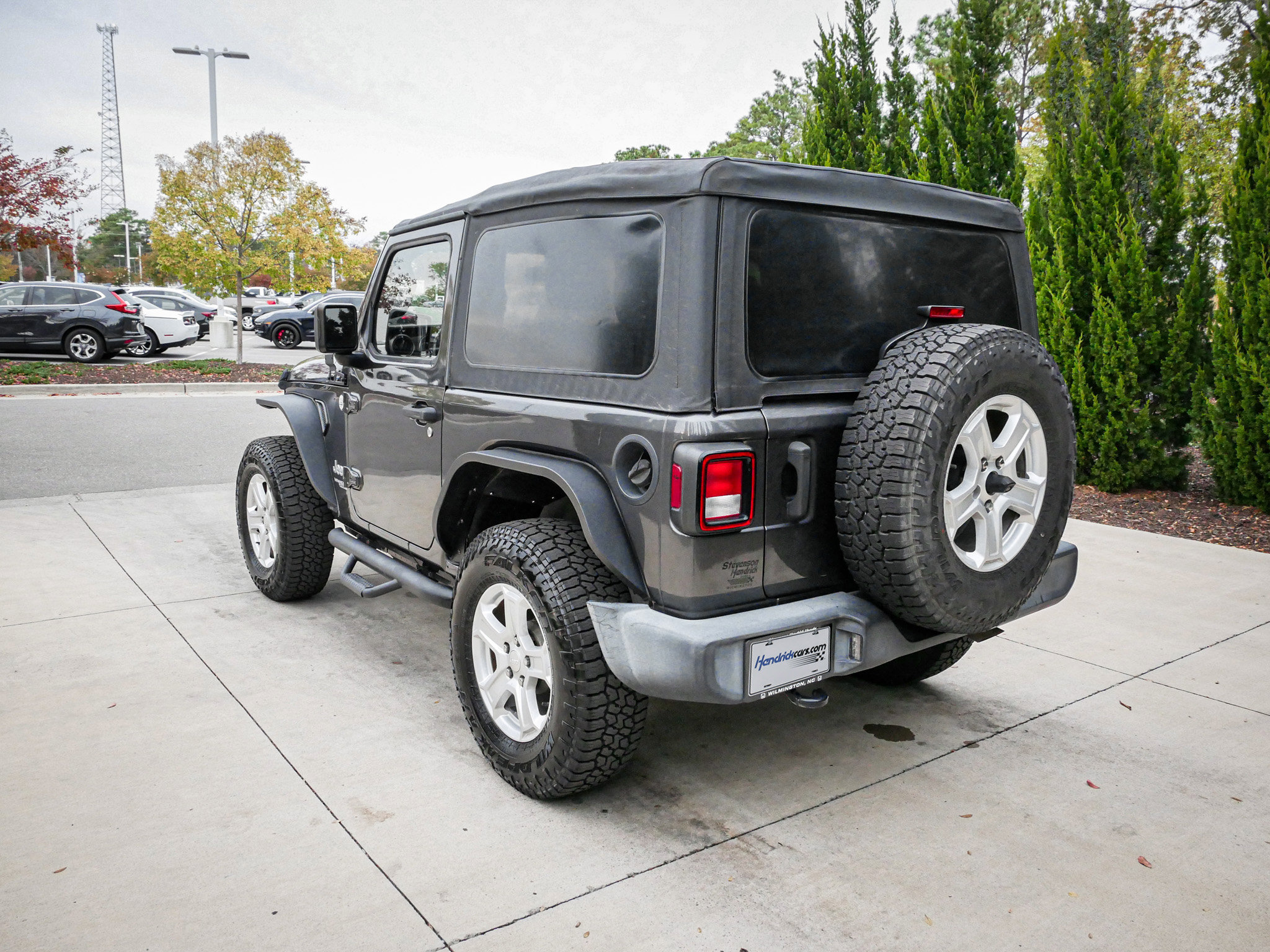 Used 2020 Jeep Wrangler Sport AWD/4WD image 8