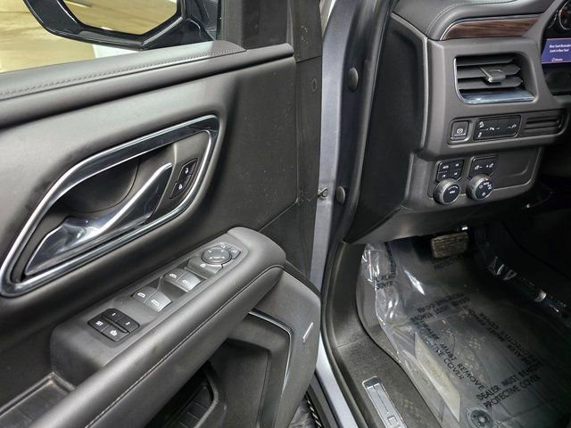 Used 2021 Chevrolet Tahoe Z71 image 16