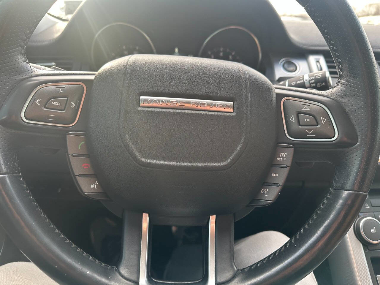 Used 2016 Land Rover Range Rover Evoque HSE Dynamic AWD/4WD image 26