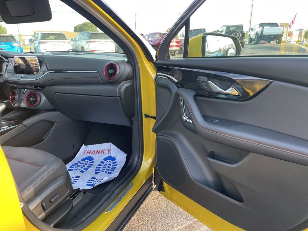 Used 2022 Chevrolet Blazer RS image 37