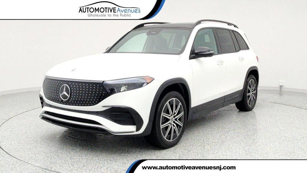 Used 2024 Mercedes-Benz EQB 250+ image 1