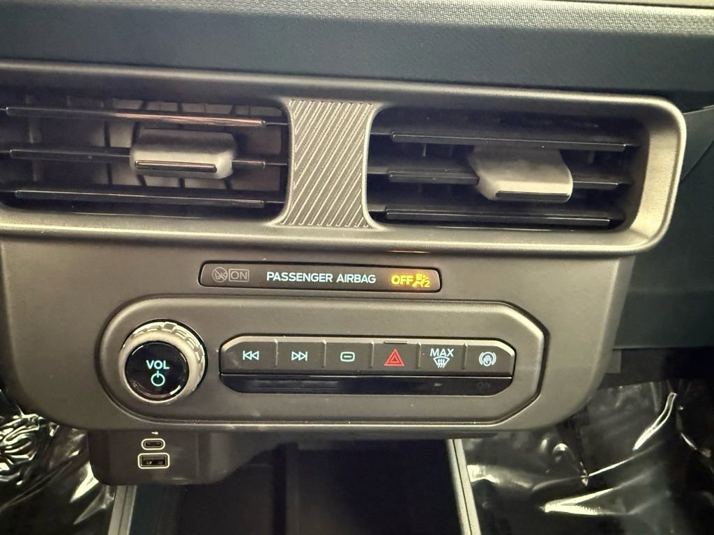 New 2026 Ford Maverick XL image 35