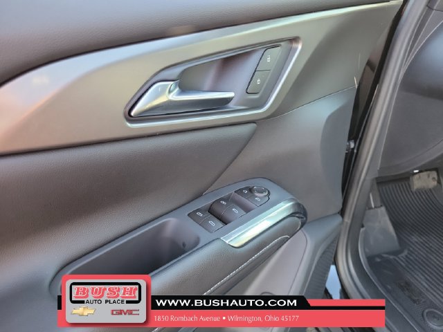 New 2027 Chevrolet Traverse LT w/ Driver Confidence Package FWD image 18