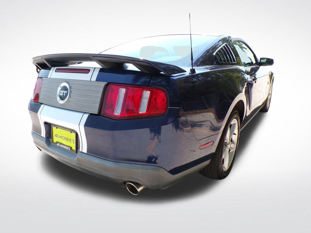 Used 2010 Ford Mustang GT RWD image 6