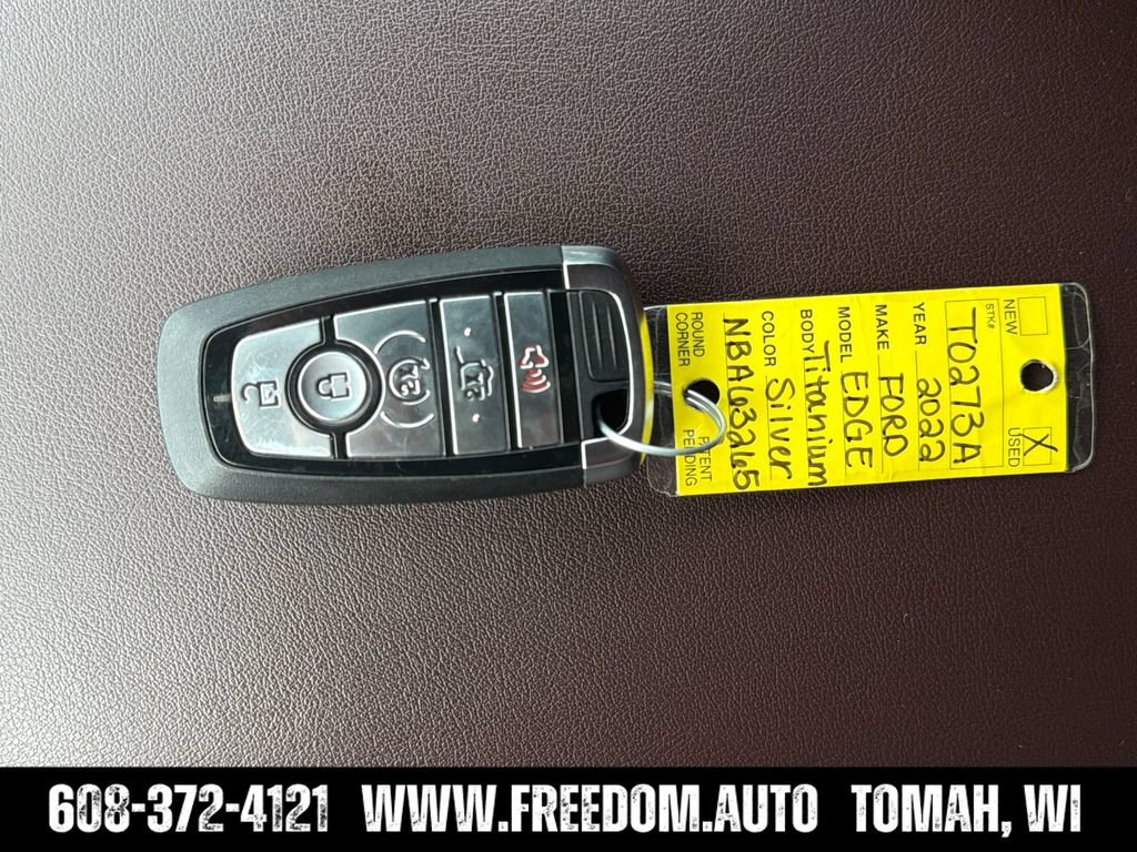 Used 2022 Ford Edge Titanium w/ Equipment Group 301A AWD/4WD image 28