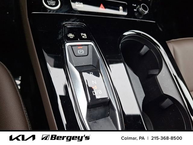 Used 2025 Audi Q6 e-tron Premium w/ Convenience Package image 17