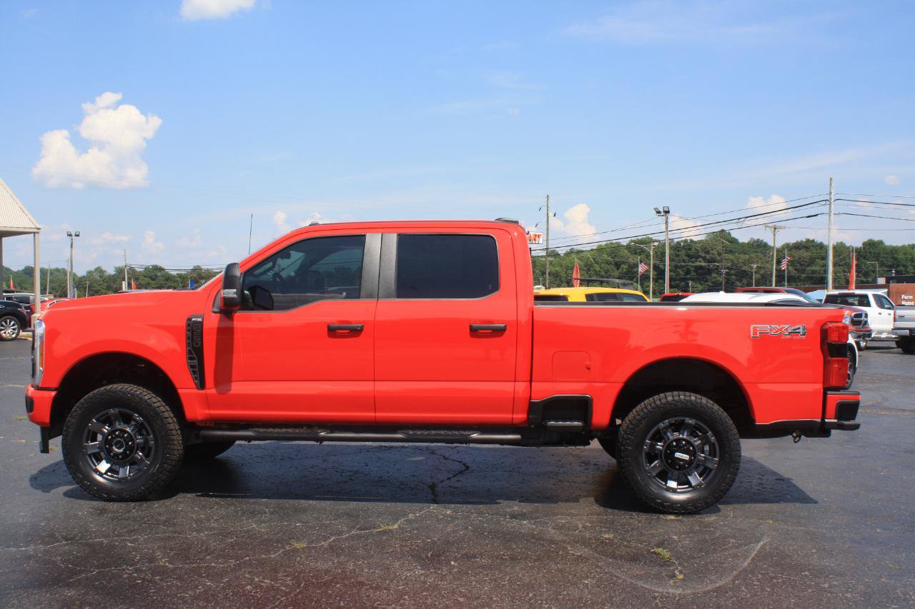 Used 2023 Ford F250 XL w/ STX Appearance Package AWD/4WD image 12