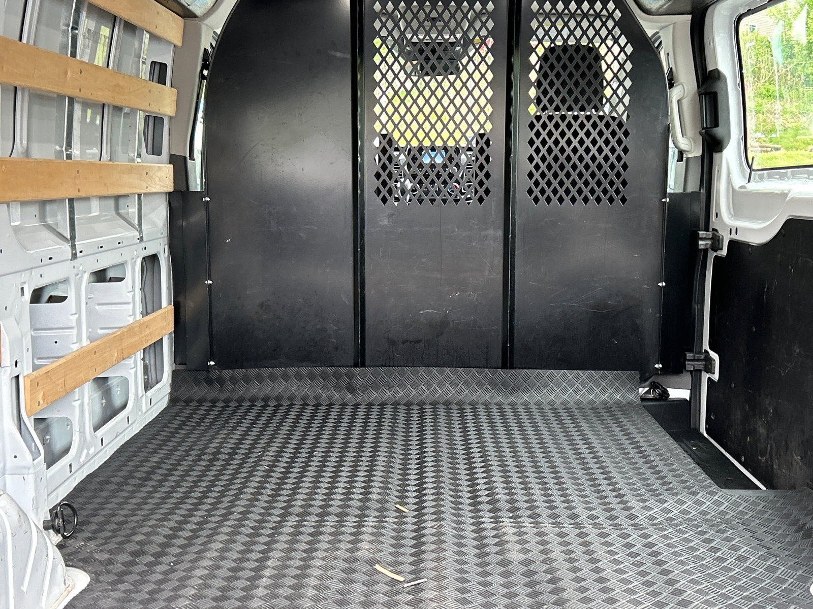 Used 2023 Ford Transit 250 Low Roof w/ Exterior Upgrade Package RWD image 10