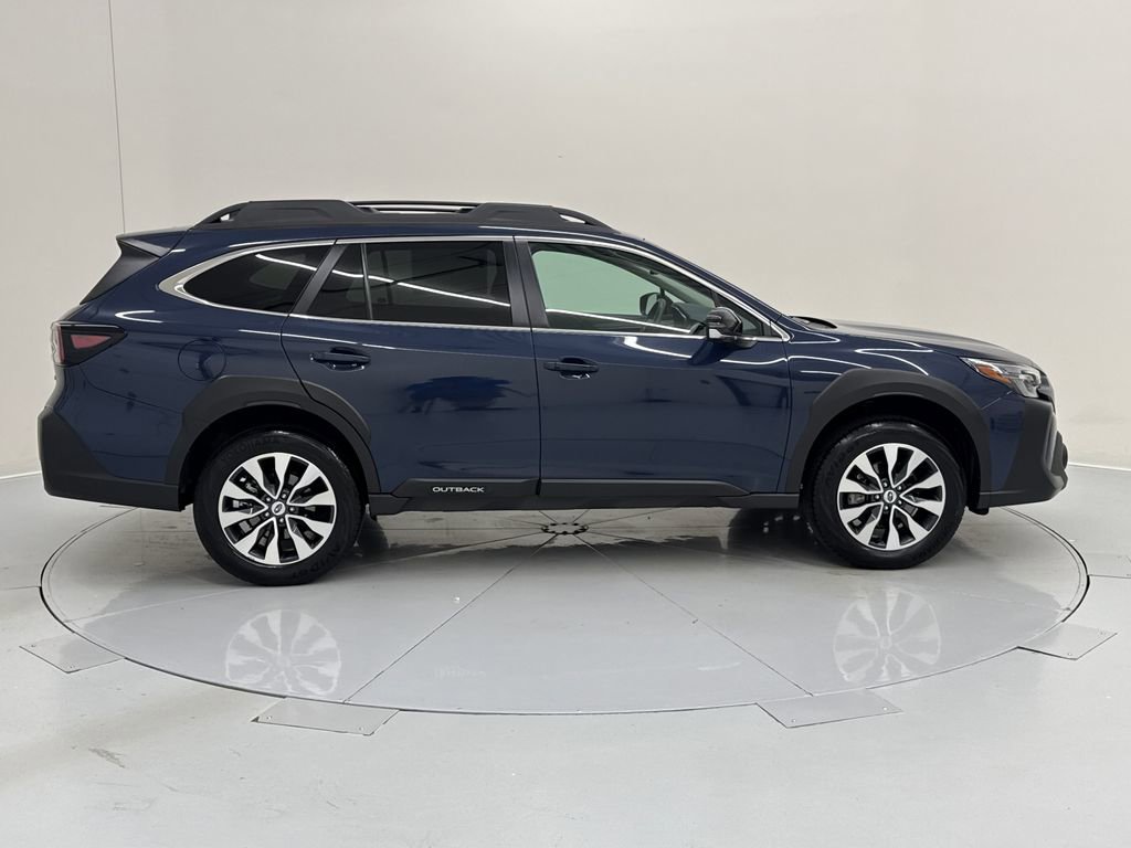 Used 2024 Subaru Outback Limited AWD/4WD image 6
