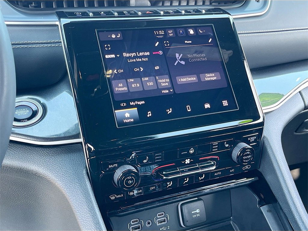 Certified 2023 Jeep Grand Cherokee L Laredo image 14