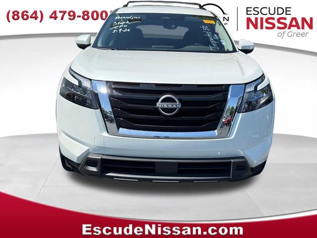 Certified 2025 Nissan Pathfinder SV FWD image 2