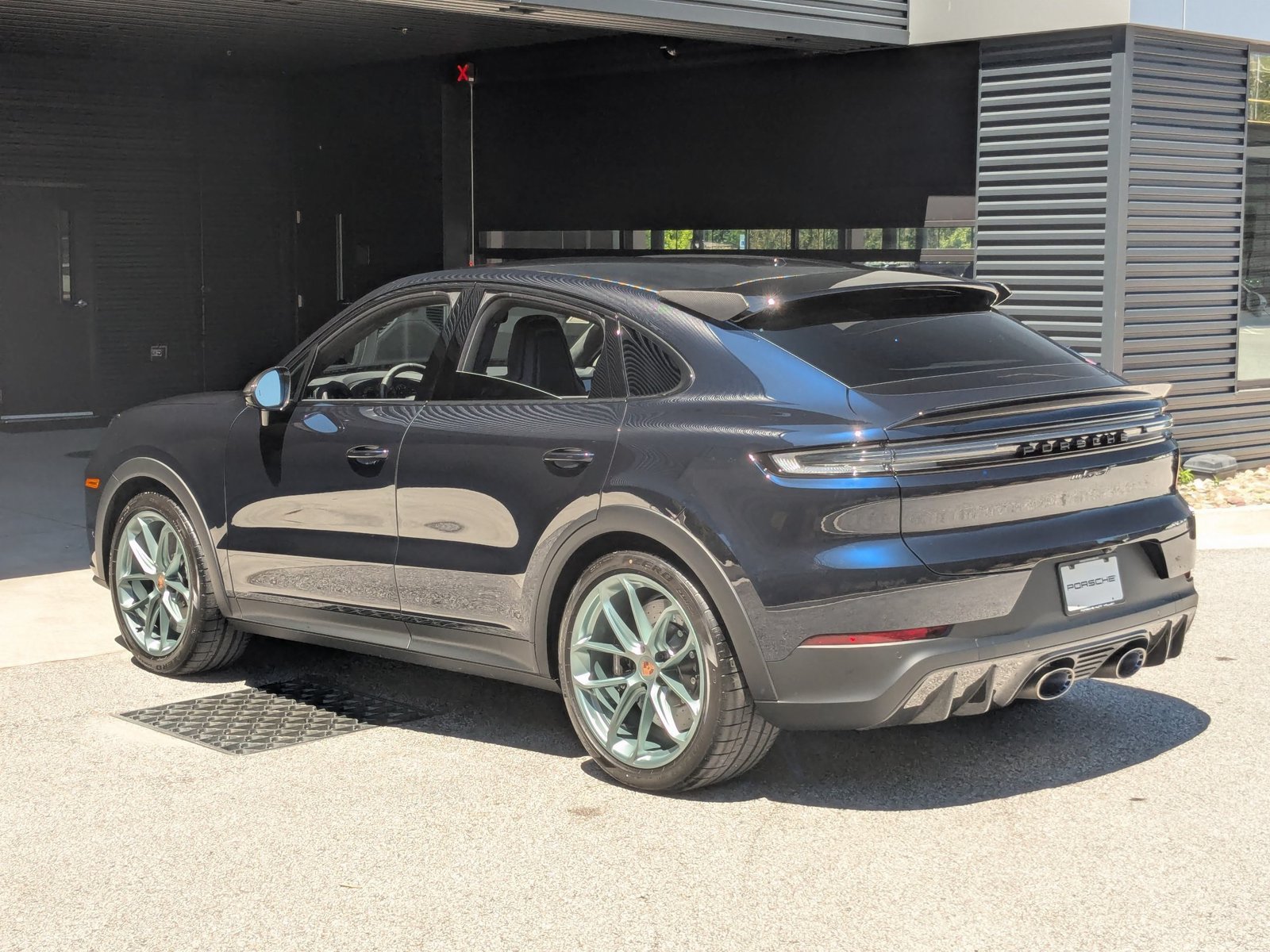 New 2026 Porsche Cayenne Turbo GT AWD/4WD video 3