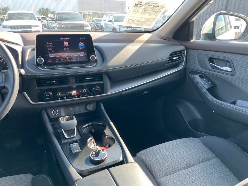 Used 2023 Nissan Rogue SV AWD/4WD image 20